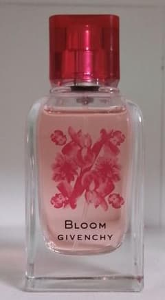 BLOOM GIVENCHY 香水（箱なし）のサムネイル