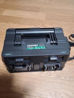 HiKOKIマルチポート充電器 UC18YTSL(S)のサムネイル
