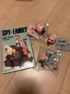 SPY×FAMILY 映画特典 ＆ フィギュアキーホルダーのサムネイル