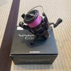 SHIMANO ヴァンフォード　C3000　2020年モデルのサムネイル
