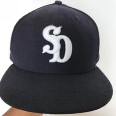 STANDARDCALIFORNIA NEW ERA 7 1/2のサムネイル