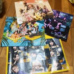 TWICE ポスター まとめ売りのサムネイル