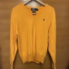 POLO ニット　YELLOWカラー　Lサイズ　Vネックのサムネイル