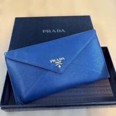 PRADA 長財布 エンベロープ型 ブルー - メルカリ