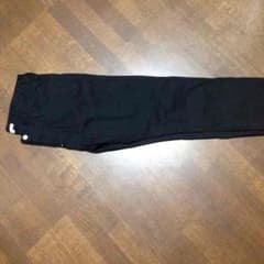 黒スキニーのサムネイル
