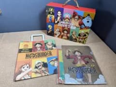 ↓値下げしました↓モスバーガー×ワンピース　2024年&2025年グッズセット！