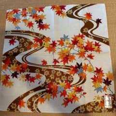 ④日本の美　紅葉 ハンカチのサムネイル