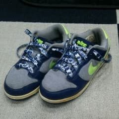 NIKEスニーカー 19cmのサムネイル