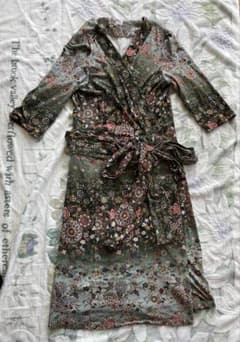 kay Me 和柄フラワープリント 長袖　ラップドレス　ワンピース　40 L