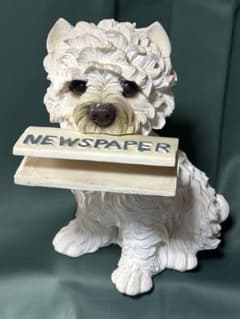 Medium-sized dog figurine, garden decor, art object, welcome doll, interior decoration.