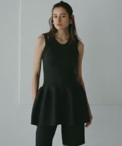 ETRE TOKYO ペプラムヘムニットタンクトップ - メルカリ