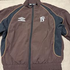 Umbro BOTTブラウン ジャケット Mサイズのサムネイル