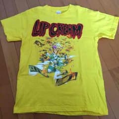 lip cream イエローTシャツのサムネイル