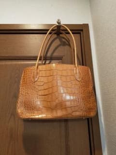 FURLA　本革　キャメル クロコダイル風 トートバッグのサムネイル