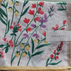 NINA RICCI　ハンカチのサムネイル