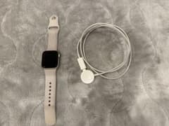 Apple Watch SE2 スターライト 充電ケーブル付属 - メルカリ