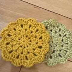 手編みコースター 花形 2枚セットのサムネイル