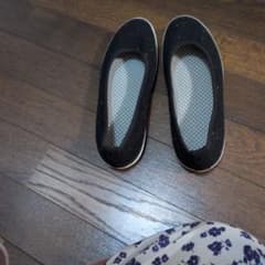 ブラック フラットシューズ バレエシューズのサムネイル
