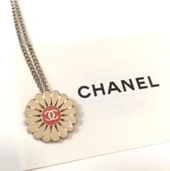CHANEL フラワーモチーフ ネックレス - メルカリ