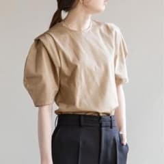 Noble ショルダータックパフTシャツ パワーショルダー　ノーブル 洗濯可のサムネイル