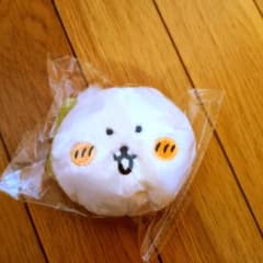 ナガノくま　ふわもこ おかおマスコットバッジ うれしいのサムネイル