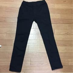 アース レギンスパンツ 試着のみのサムネイル