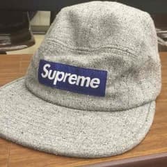 supremeキャップのサムネイル