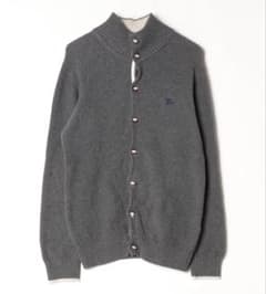 グレー ボタン付きハイネックカーディガン