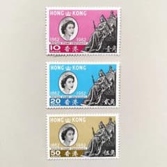 外国切手3枚（イギリス領香港：切手発行100周年記念） - メルカリ