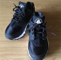 NIKE AIR スニーカーNIKE WMNS AIR HUARACHE RUNのサムネイル