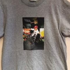 supreme comme des garconsのサムネイル