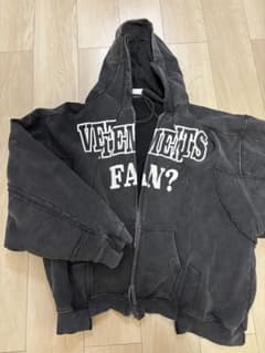 VETEMENTS FAN? パーカー ダークグレーのサムネイル