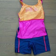 美品☆FILA水着のサムネイル
