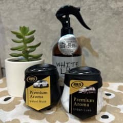 消臭力 Premium Aroma 芳香剤スプレー＆クルマ用 3種セットのサムネイル