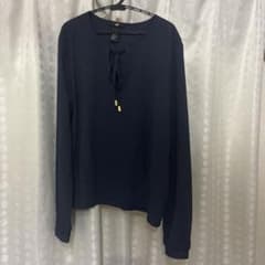 H&M ポリエステル薄手カットソー　ネイビー　Mサイズのサムネイル