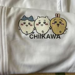 ちいかわ ドライジップパーカーのサムネイル