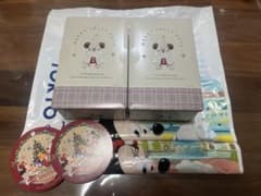【新品未開封】ディズニー クリスマス リルリンリン チョコレート 2缶 おまけ付のサムネイル