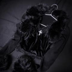 y2k 00s ダークコア　ニットポンチョ　リアルファー　ネオグランジ y2k 00s ダークコア グランジ ニット コート 十字架 - メルカリ