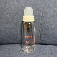 pigeon 哺乳瓶 200ml 耐熱ガラスのサムネイル