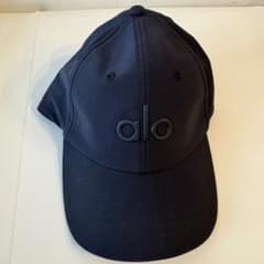 alo パフォーマンス Off-Duty キャップのサムネイル