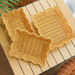 【新品】 ラタン調トレー M 花柄 長方形 収納バスケットのサムネイル