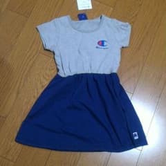 ゆずっこ様専用☆チャンピオン　ワンピース　110のサムネイル