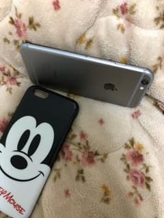 ⚠️値下げしました⚠️アイホン6 64GB Soft Bankのサムネイル