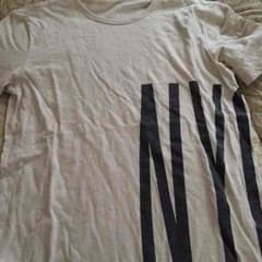 GAP Tシャツのサムネイル