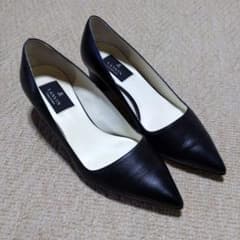 LANVIN COLLECTION　黒色レザー　ポインテッドトゥ　23.5cm