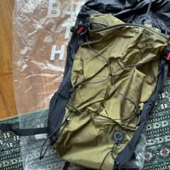 山と道オリーブグリーン バックパックのサムネイル