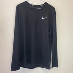 [2日間限定値下げ] NIKE DRI-FIT ロングTシャツ　Sのサムネイル
