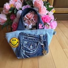 デニムリメイクハンドメイド トートバッグ 、 世界に一つだけの 商品。のサムネイル