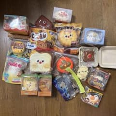 海外スクイーズ/低反発スクイーズ/mido/lisa/momoなど　計17点 海外スクイーズ/低反発スクイーズ/mido/lisa/momoなど 計17点 - メルカリ