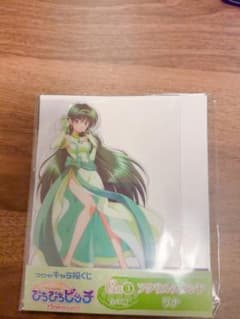 ぴちぴちピッチ リナ アクリルスタンドのサムネイル